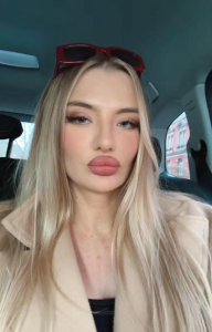 backpage-warsaw-dogwoman-1342702.png